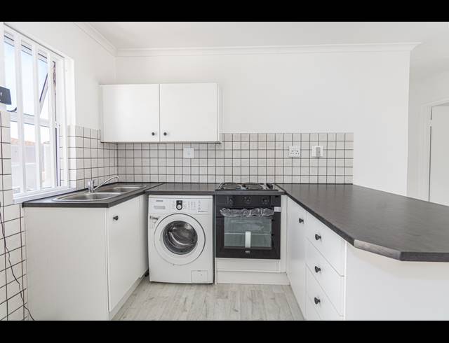 2 BEDROOM APARTMENT FOR SALE IN PARKLANDS EAST